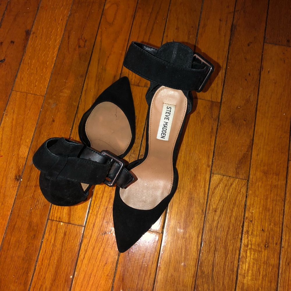 Black Suede Ankle Heels 💕